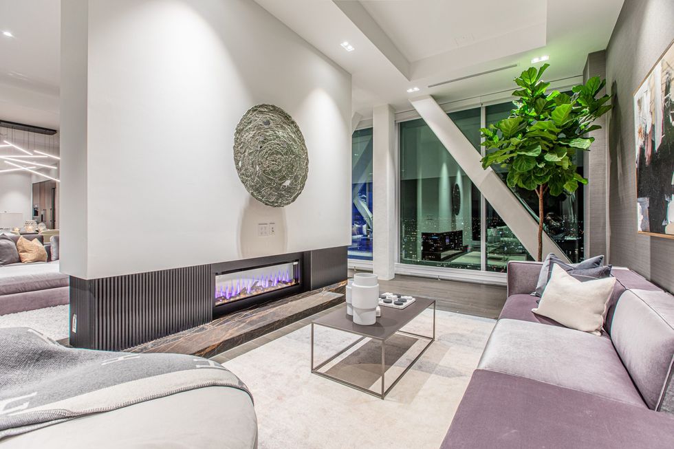 Living room photo by laura rossi scaled 1