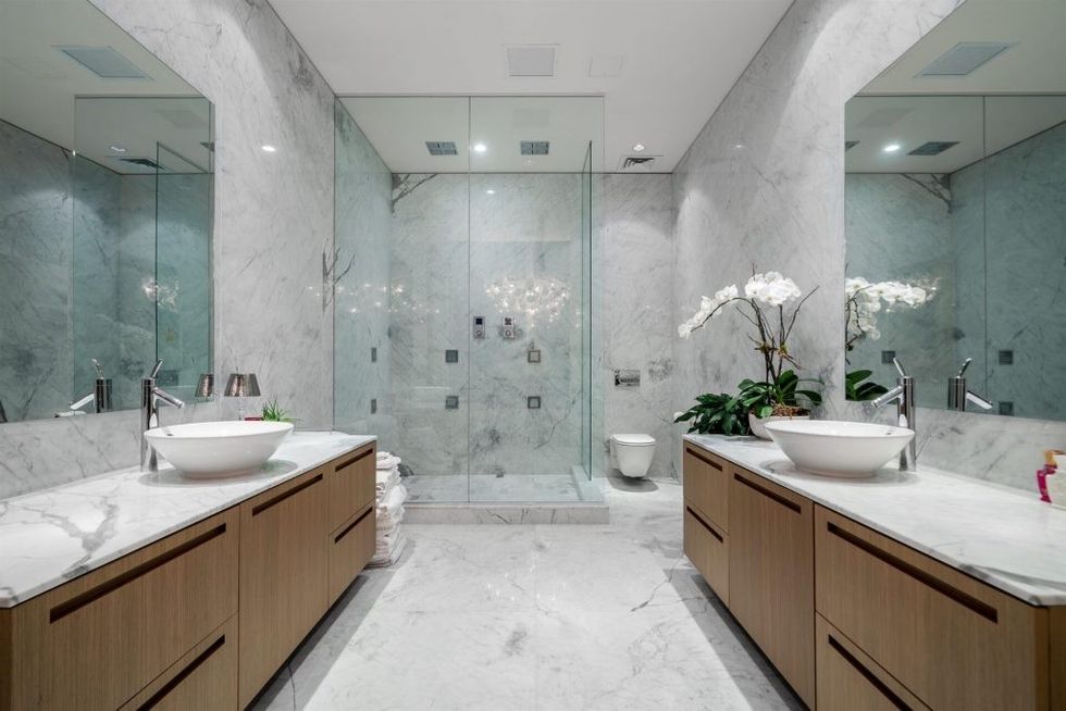 Living shangri la penthouse 2 vancouver tallest building 10 1024x683