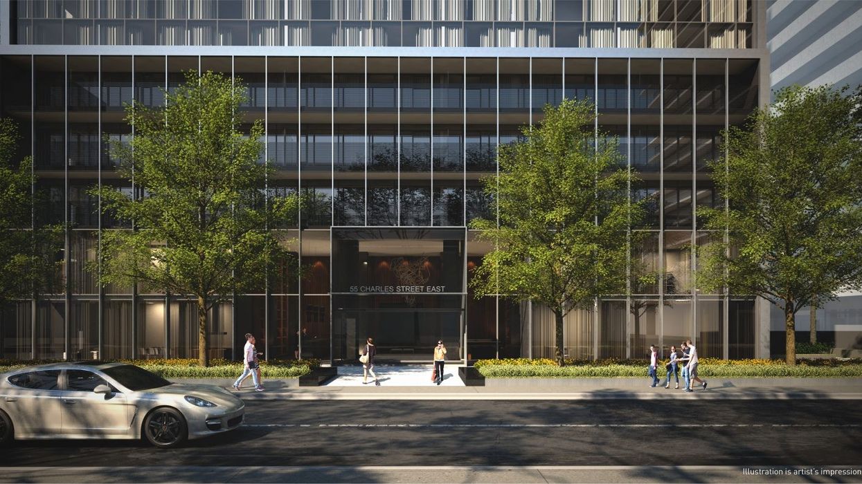 Lobby entrance e1565368019291