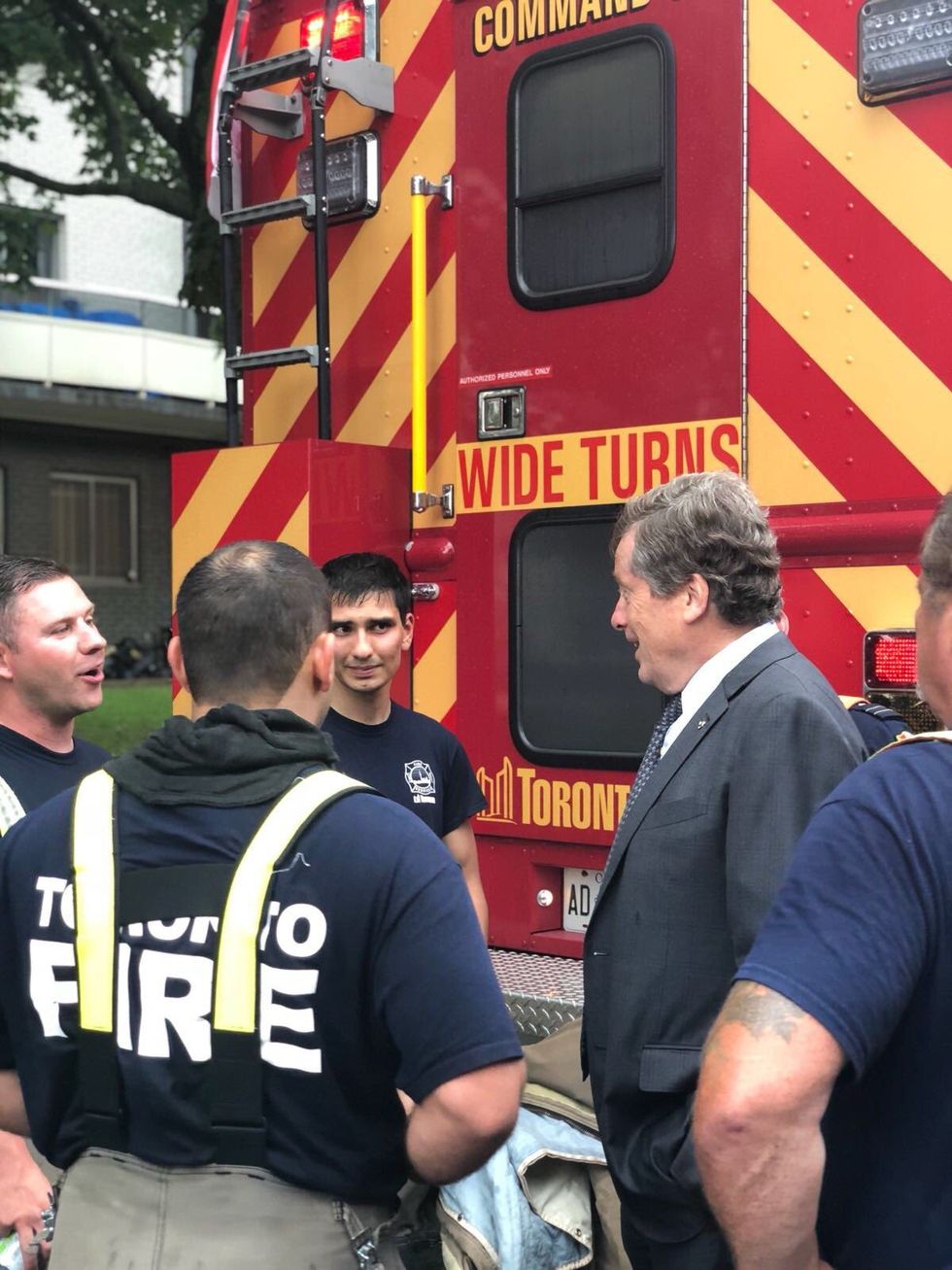 Mayor John Tory thanking Toronto firefighters for bringing the fire at 650 Parliament under control.