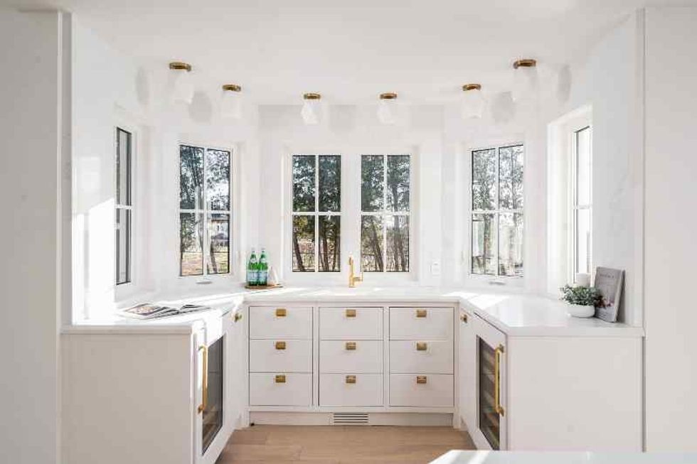 Niagara estate kitchen