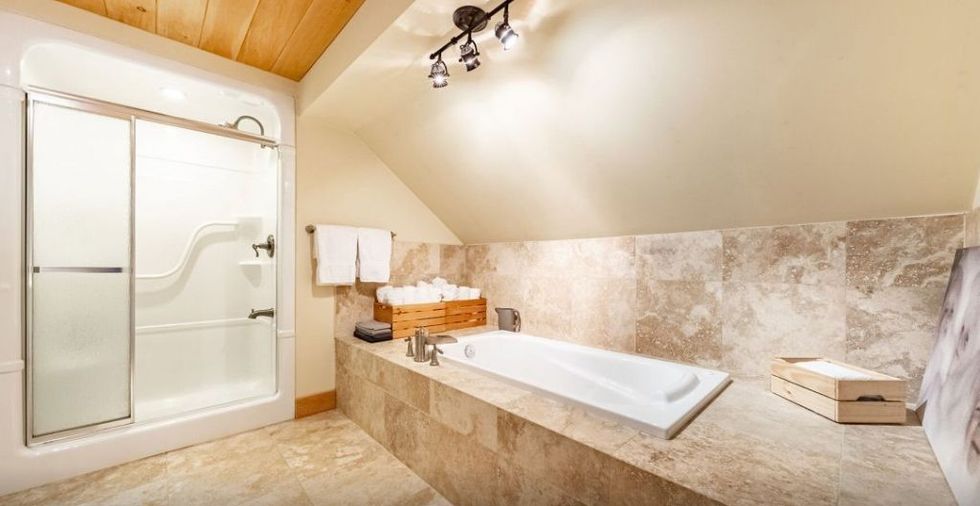 Oakview Lodge & Marina