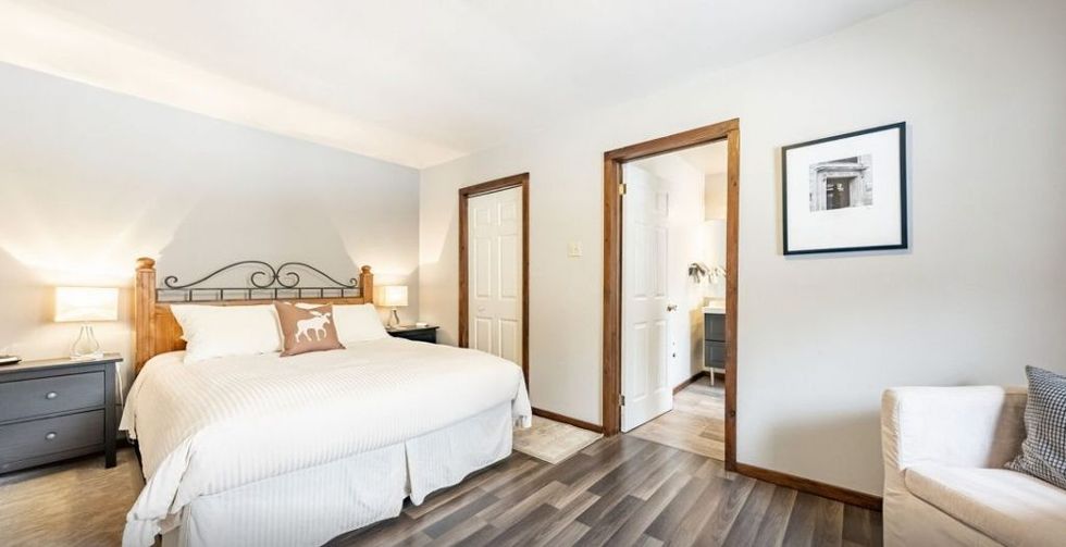 Oakview Lodge & Marina