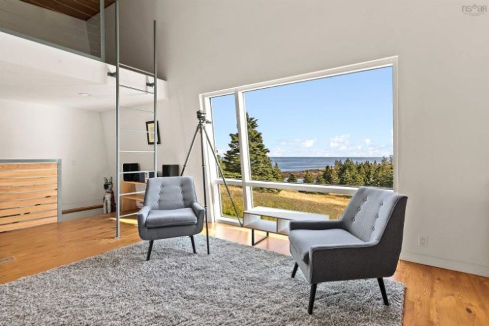 Oceanfront property 27