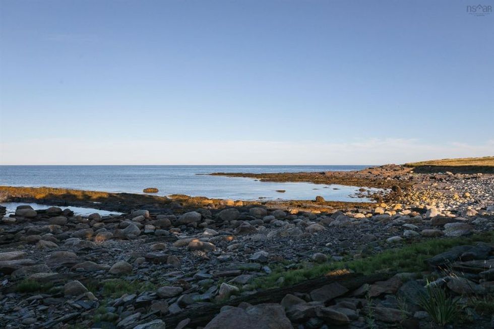 Oceanfront property 29