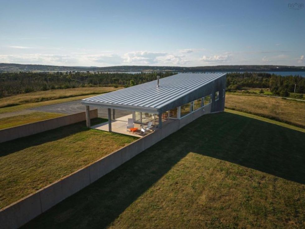 Oceanfront property 6