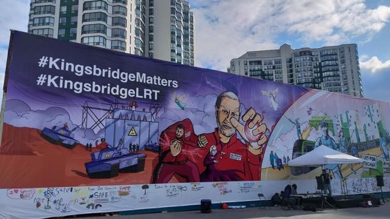 Mississauga Residents Erect Mural In Demand For LRT Station