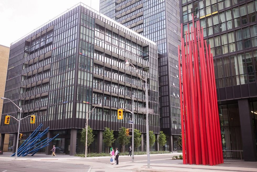 public-art-in-toronto-double-take-double-vision