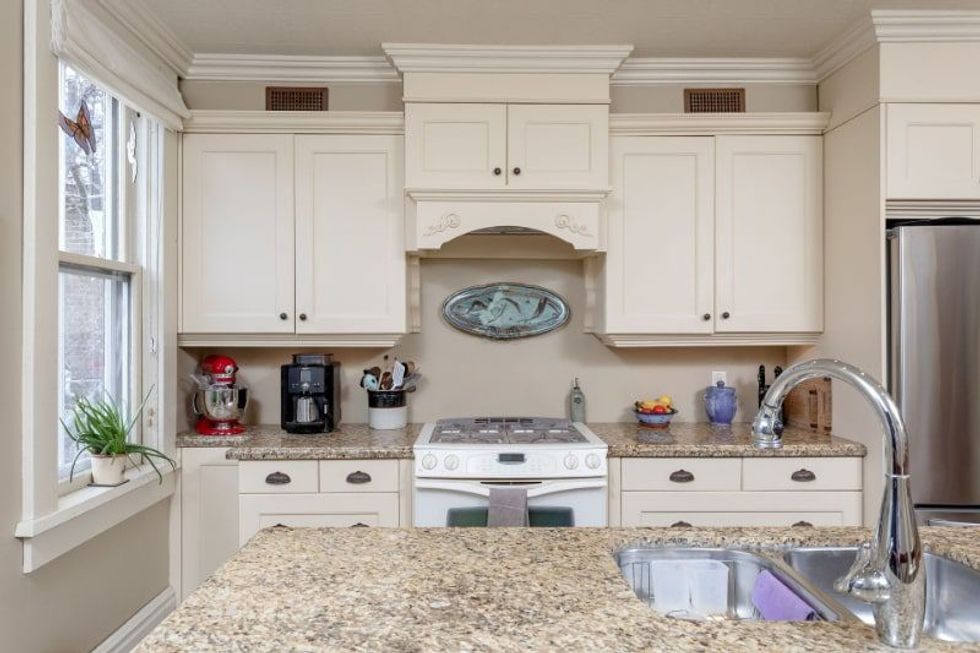 Queens drive kitchen 2 min