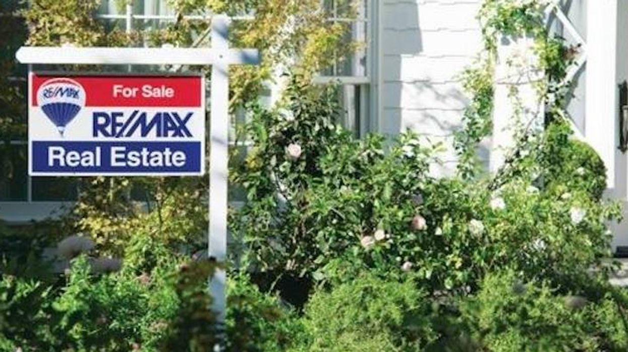 RE/MAX