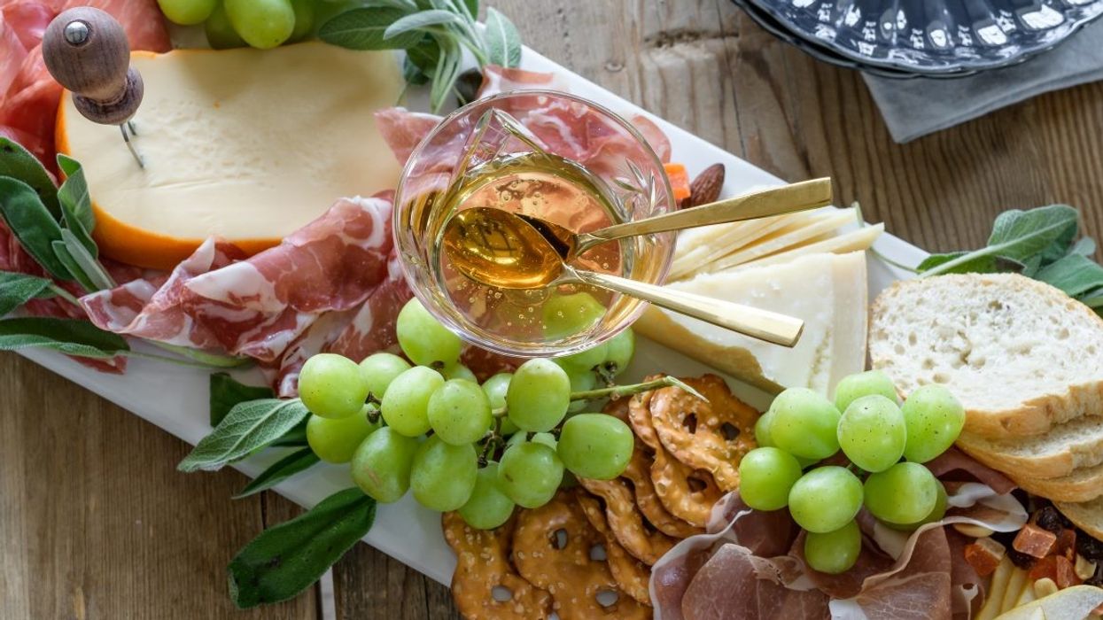 Real Estate Food Catering