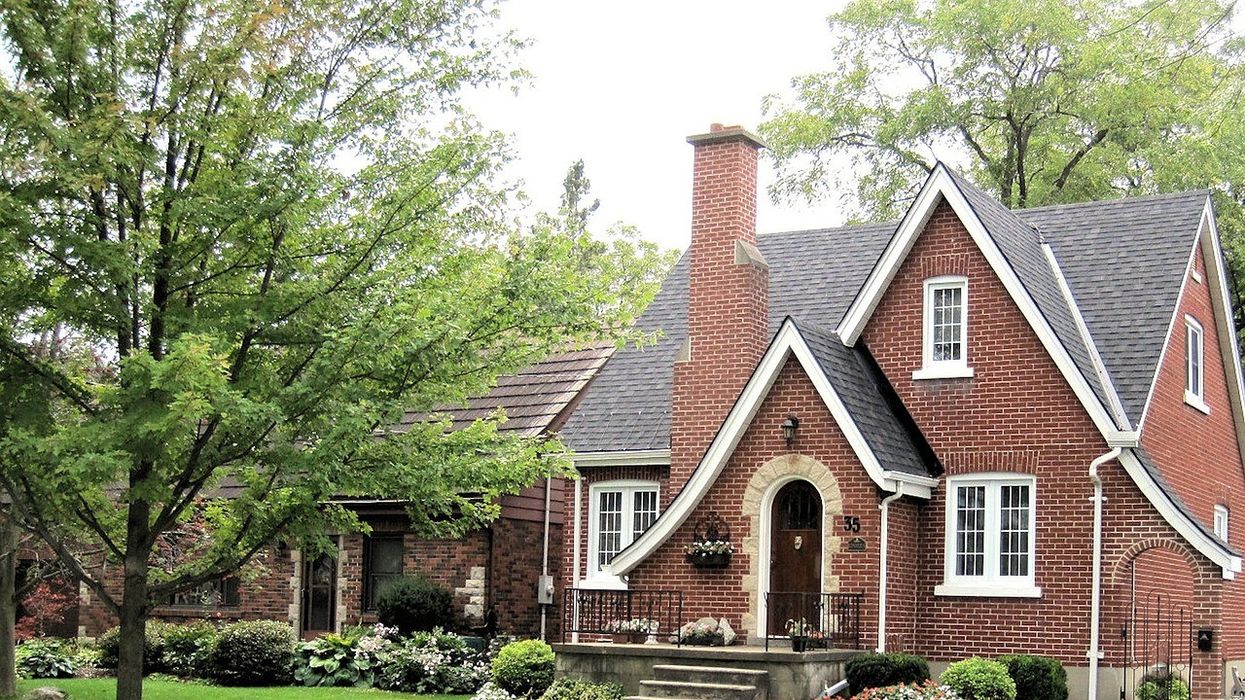 Red brick house 788828 1280