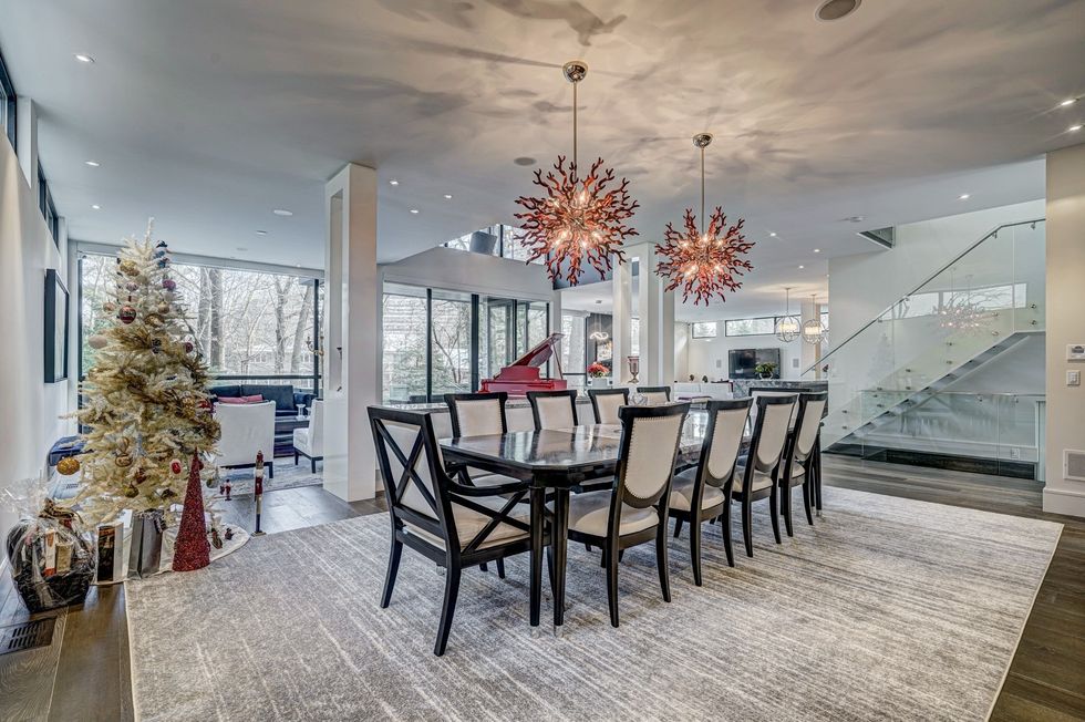 Rzeudf8nsmn6fjaszifm