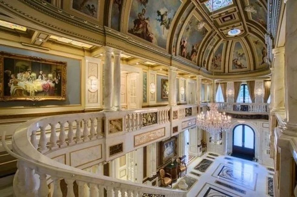 schitt's creek mansion