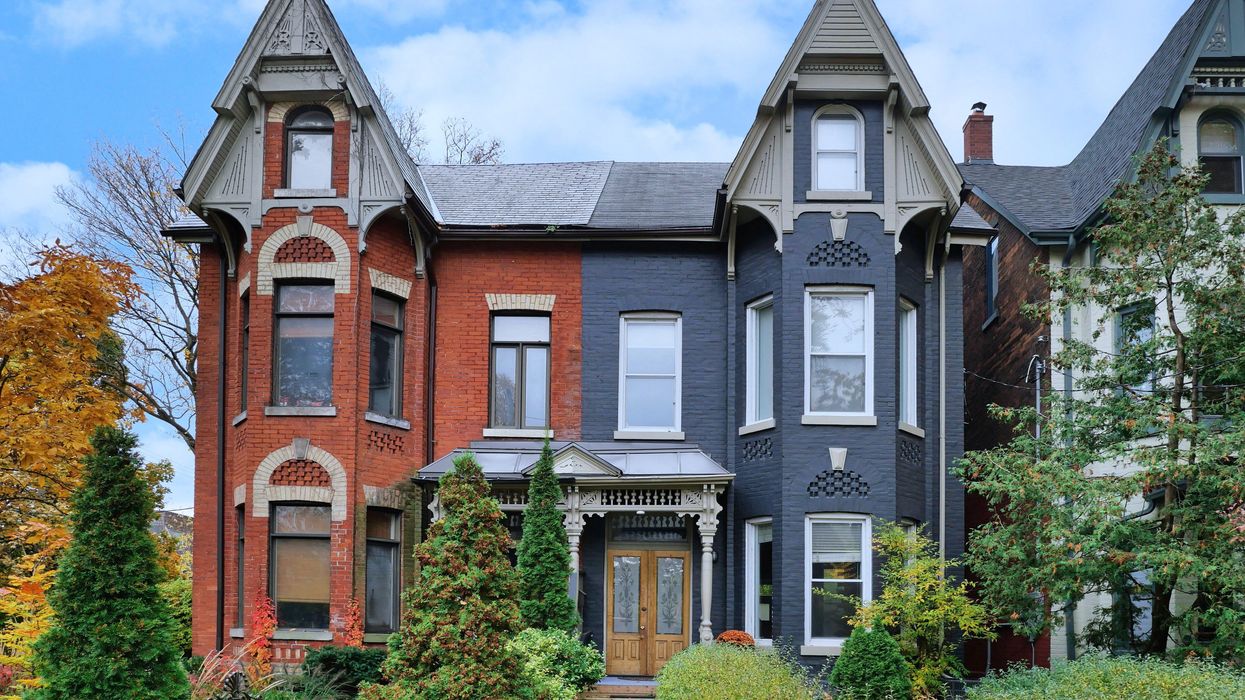 seniors student housing arrangement app