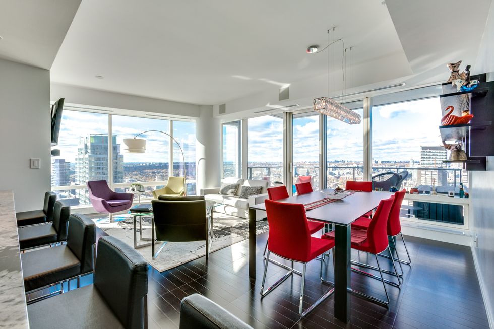 Shangri la toronto suite 4005 1