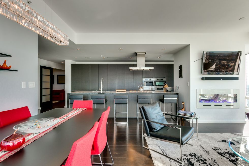 Shangri la toronto suite 4005 10