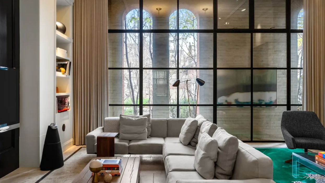 This $12.5M Palmerston Townhome Is A Modern Masterpiece