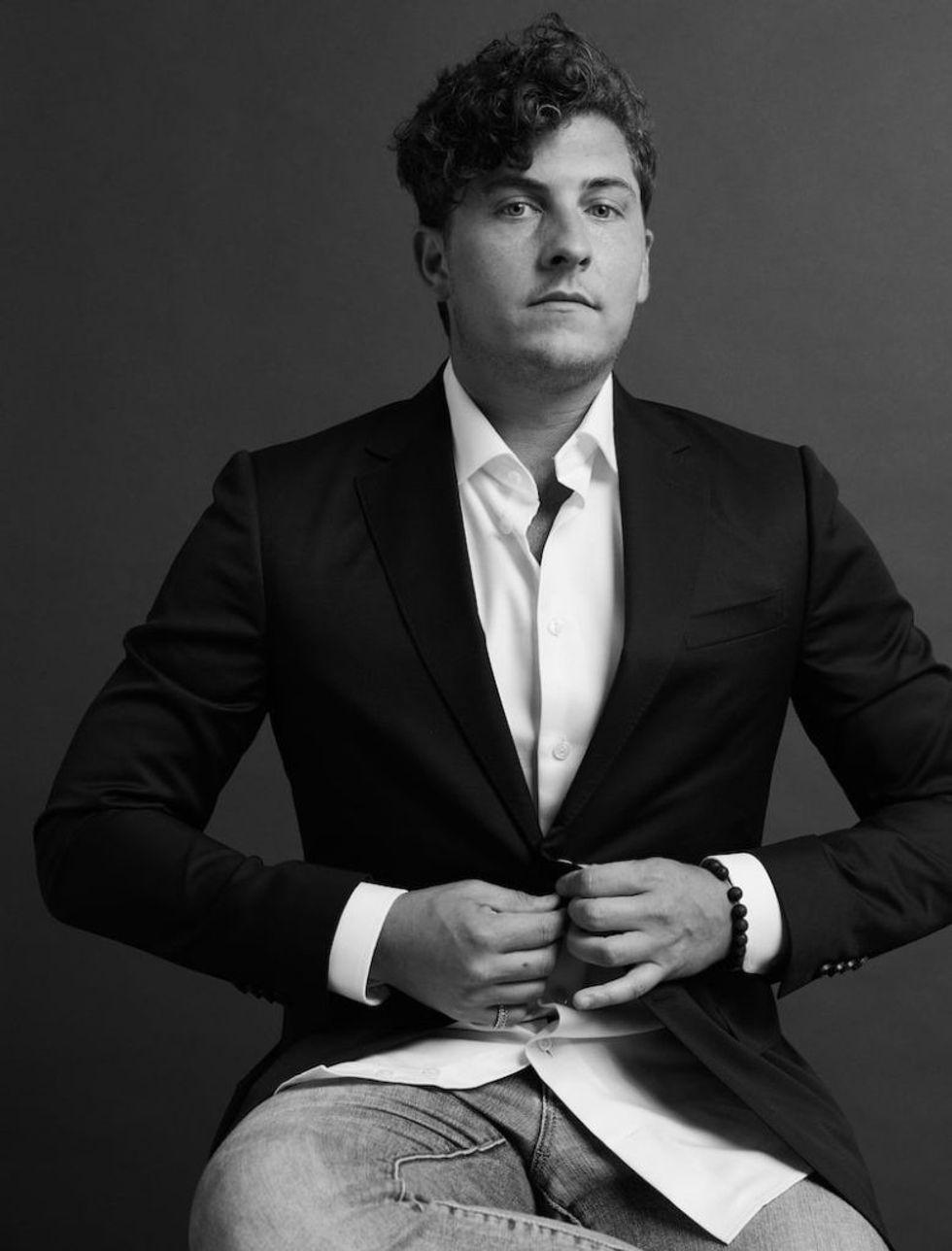 Simeon garratt headshot min 779x1024