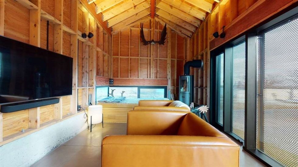 Smith house nova scotia den 1024x576