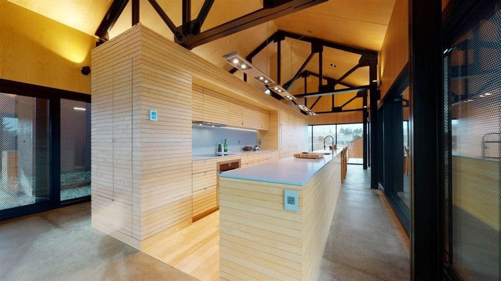 Smith house nova scotia kitchen 3 1024x576