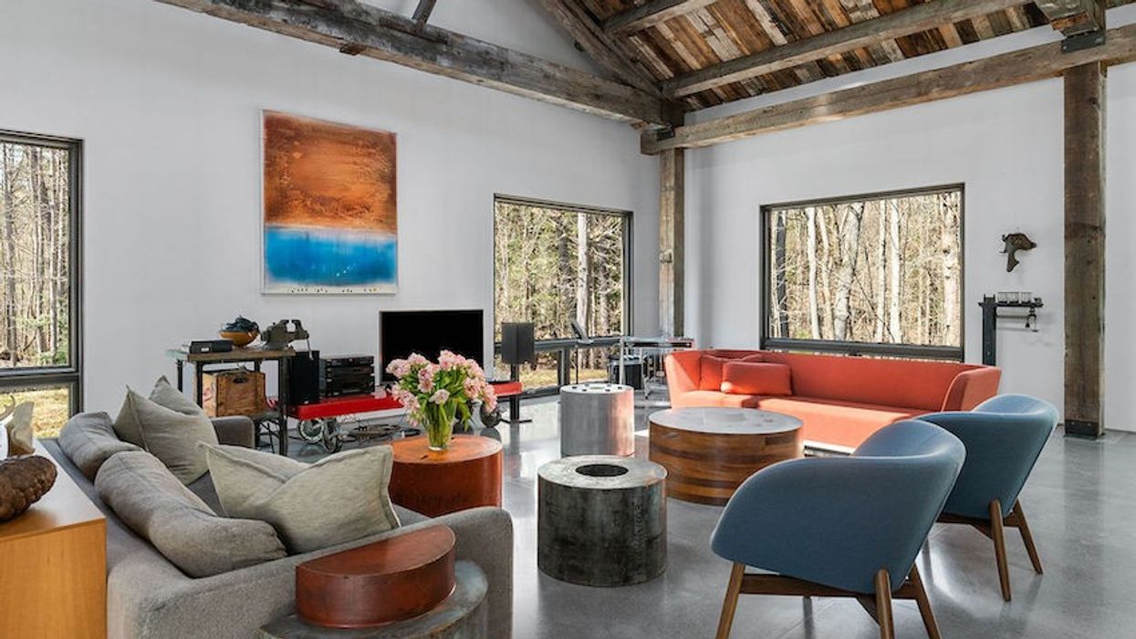 Ganaraska Forest Abode Will Make 'Work-From-Home' Feel Like a Retreat