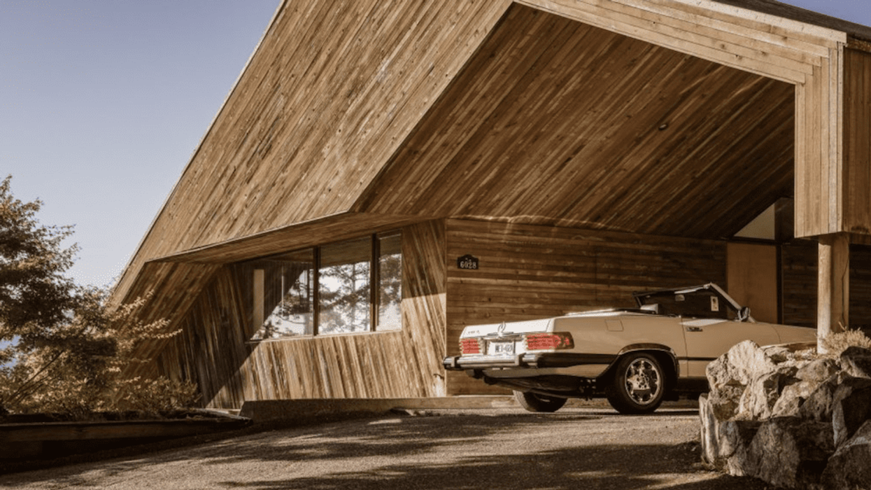 Starship House