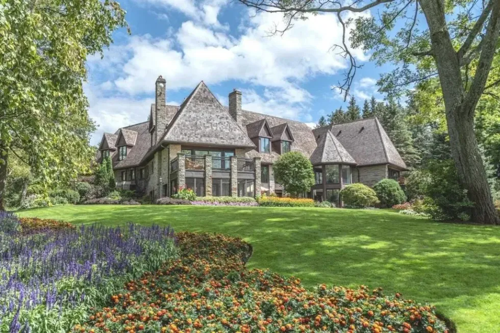 Succession toronto king 1024x682