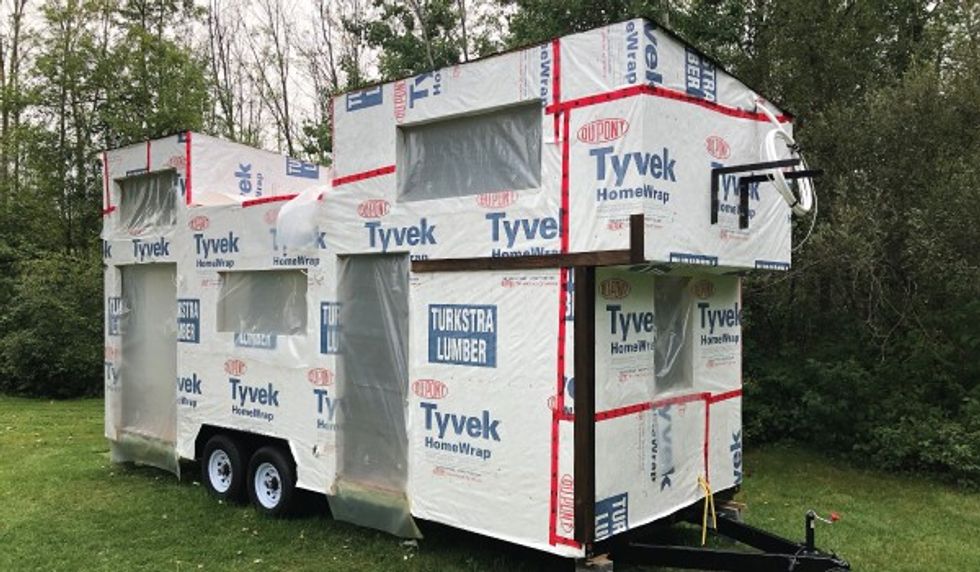 Tiny home cladded 600x350 1