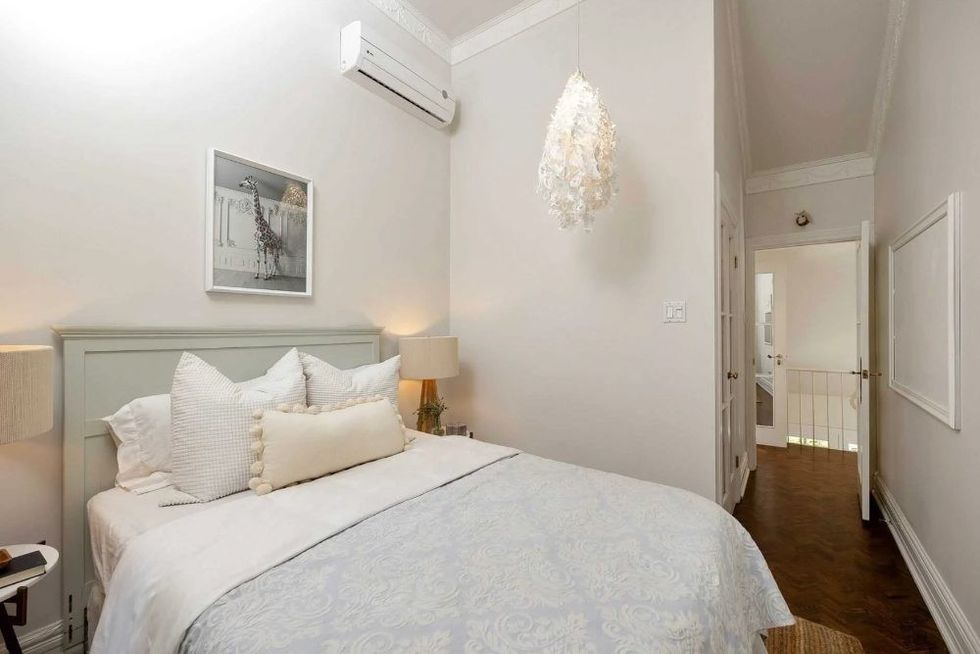 toronto laneway house postal code