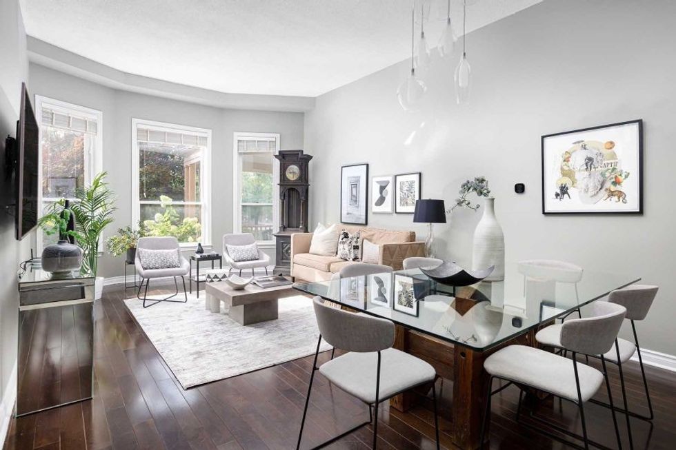 Toronto on ca w5762475 2