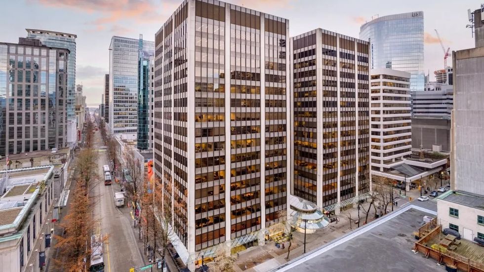 \u200bThe twin office towers at 700 and 750 West Pender Street in Vancouver.