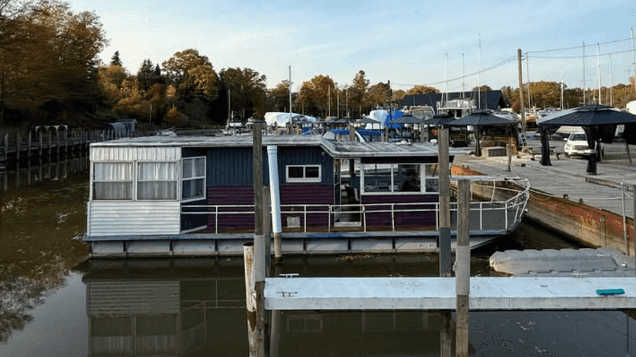 No Motor, No Traffic, No Problem: Floating Cottage 'Ursula' For Sale In Port Dover