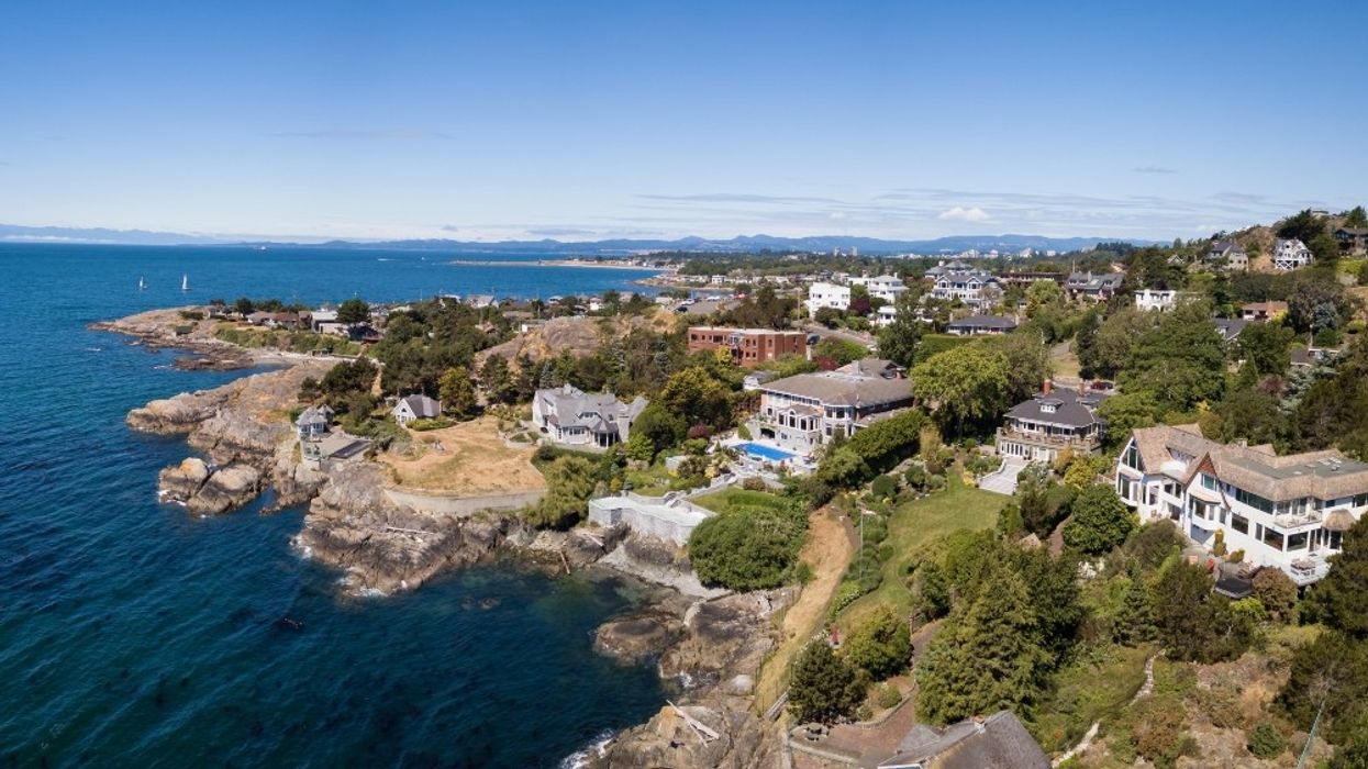 Vancouver Island real estate market - Victoria - EB Adventure Photography