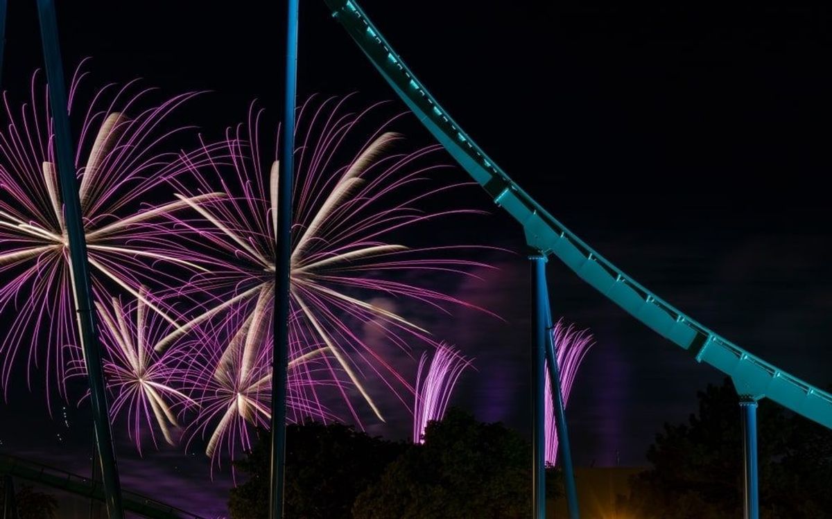 victoria day fireworks toronto