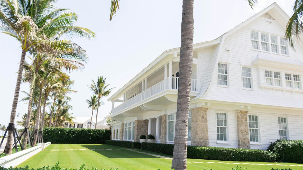 Canadians Lead US International Home Sales In Slowest Year On Record