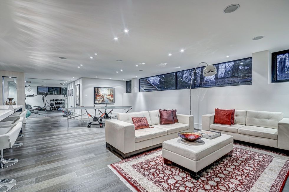 X4uih2gj7mddfywvfzuz