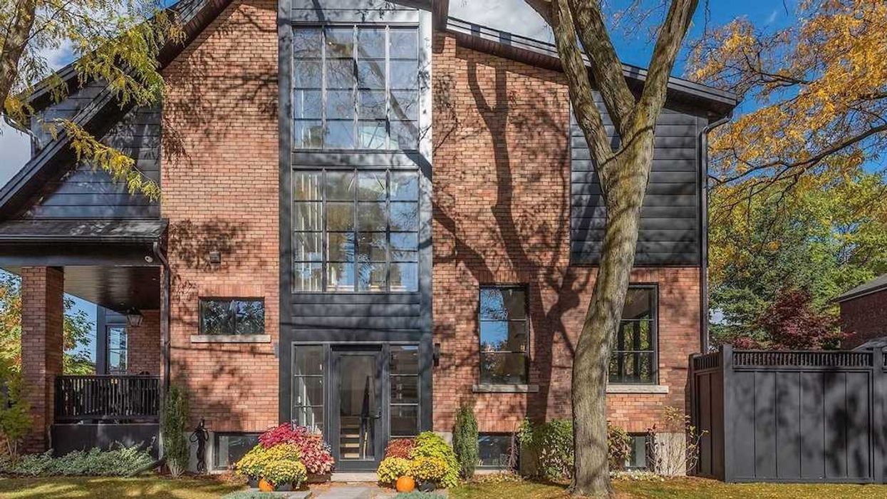 Listed: West-End Abode Boasts Beautiful Winter-Ready Backyard