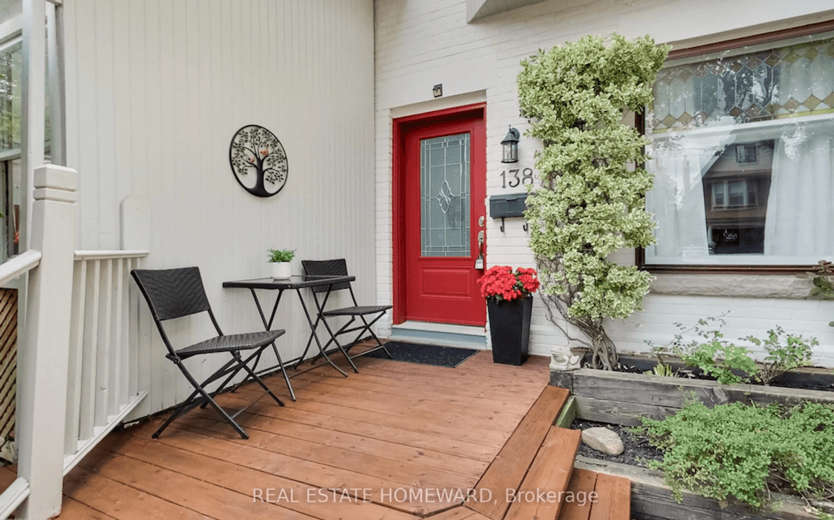 Beaches Beauty Sells Over Asking After 6 Days On The Market