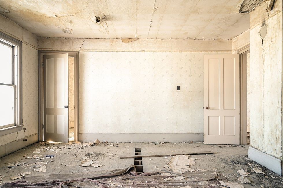Toronto homeowners are choosing to renovate over relocate.