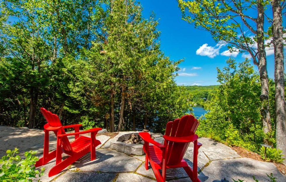 Rent Muskoka Lake House Provides Perfect Vantage Point for Winter