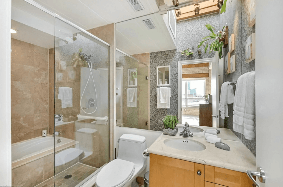 1 1M For Roomy 2 Bedroom Penthouse In Gotham Lofts Photo Inspiration