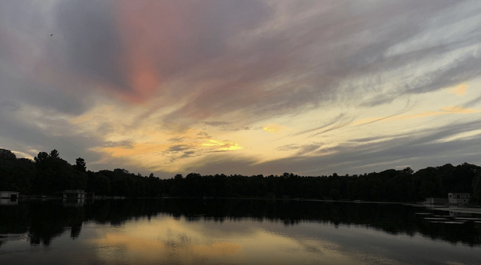 This image has an empty alt attribute; its file name is sunset.png