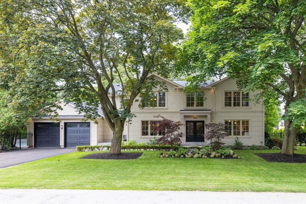 Dive into Luxury Stunning Abode with Saltwater Pool Hits Oakville Market