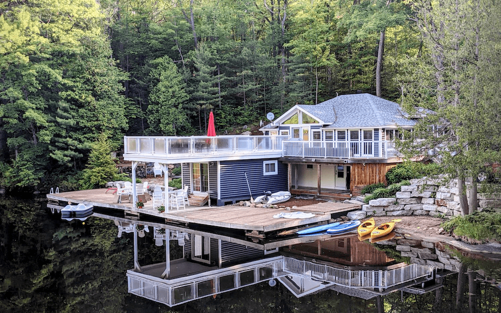 Renovated Rental Cottage in Muskoka is the Perfect Fall Escape