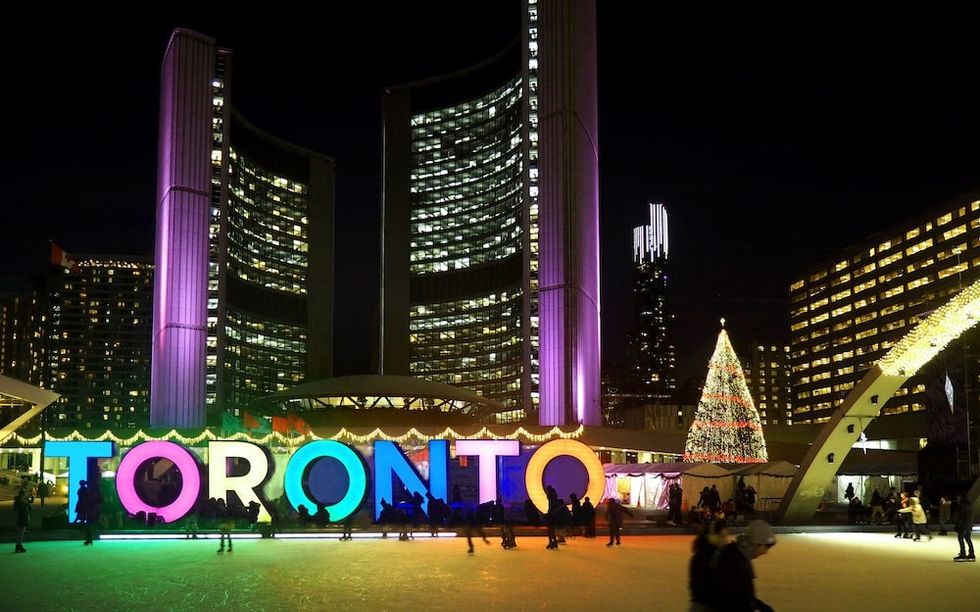 What’s Open and Closed in Toronto on Christmas Weekend
