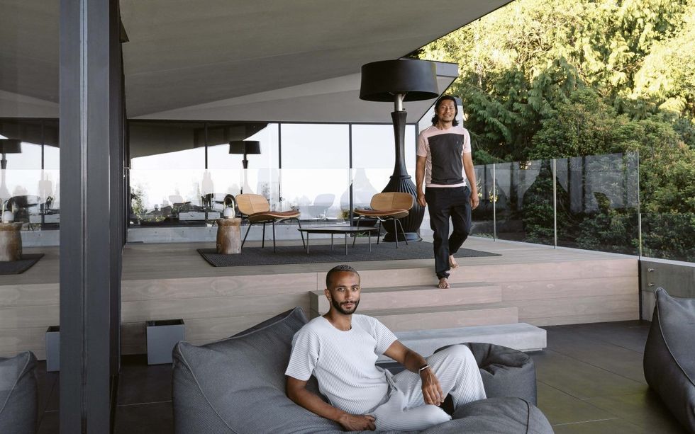 These West Coast Realtors Are on a Mission to Preserve Midcentury Moderns, And It's Paying Off