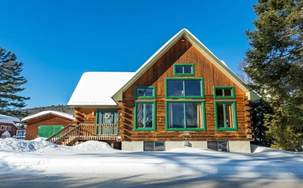 This 4Season CabinStyle Home in Mattawa is a 'Northern Dream'