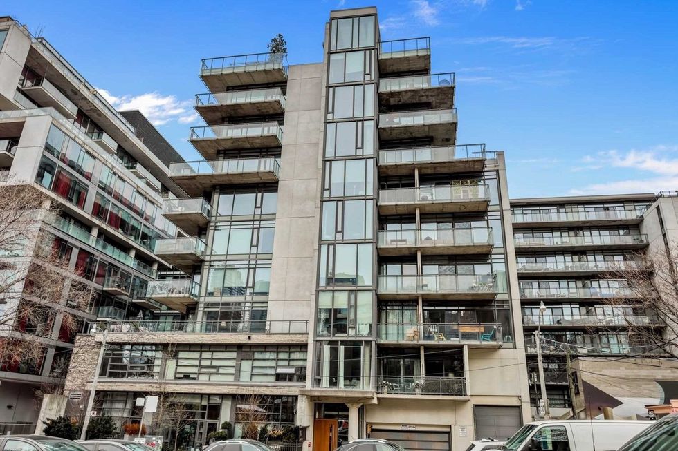 Picture of This Toronto Penthouse Has a Terrace 4x Larger Than the Average Condo